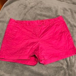 Vineyard Vines shorts